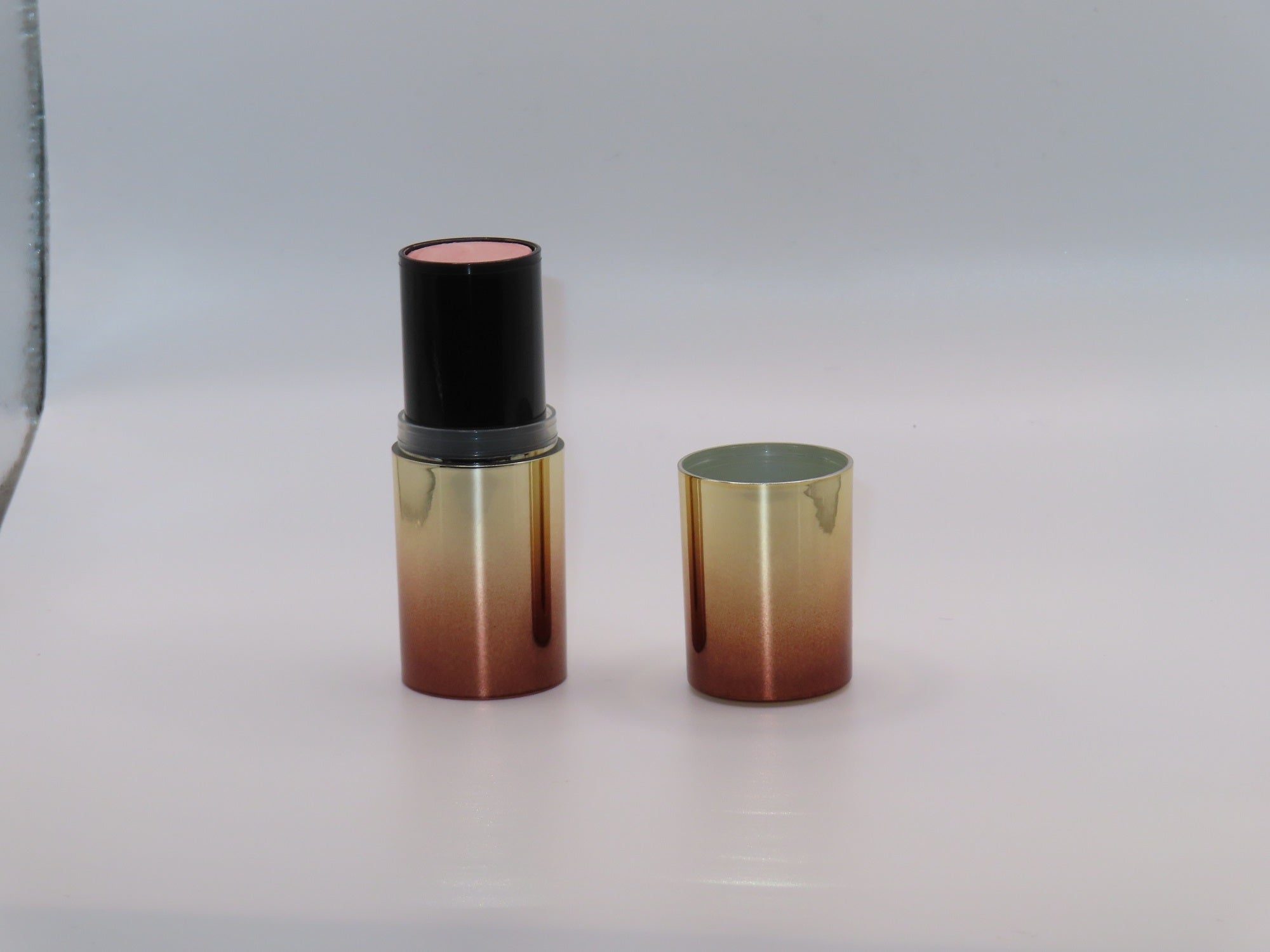 Victoria's Secret Luminous Cheek & Face Highlighter Sea Shells