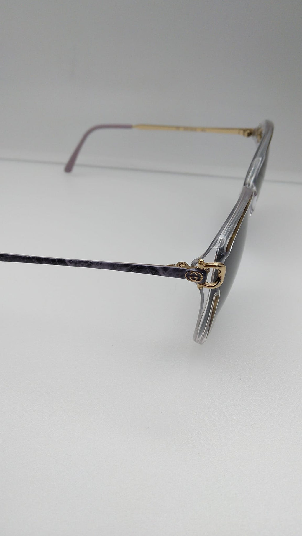 NEVER WORN! Vintage Gucci GG2305  Sunglasses 95Q Clear  With Lavender Handles