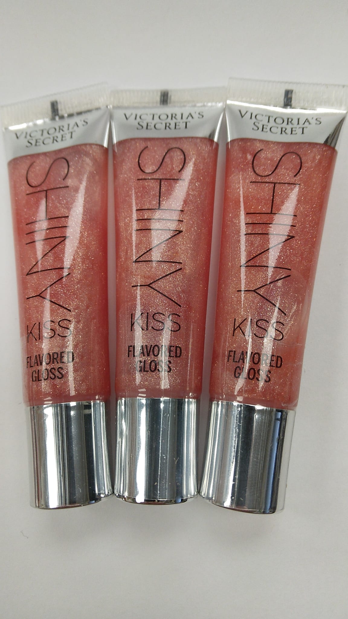 Victoria's Secret  Shiny Kiss Lip Gloss Strawberry Fizz .46 oz 3 PACK