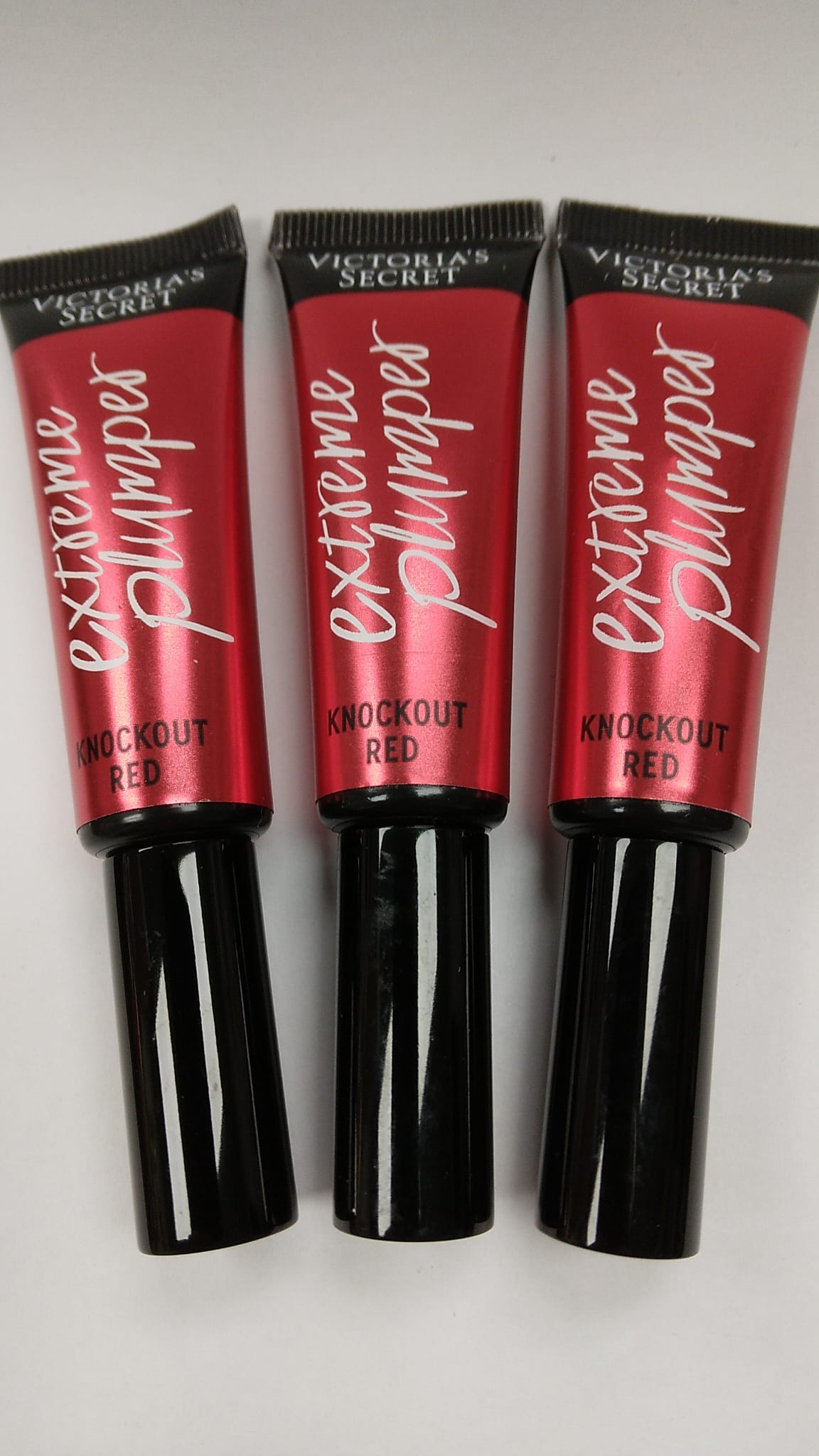 Victoria's Secret Extreme Lip Plumper- Knockout Red 3 PACK